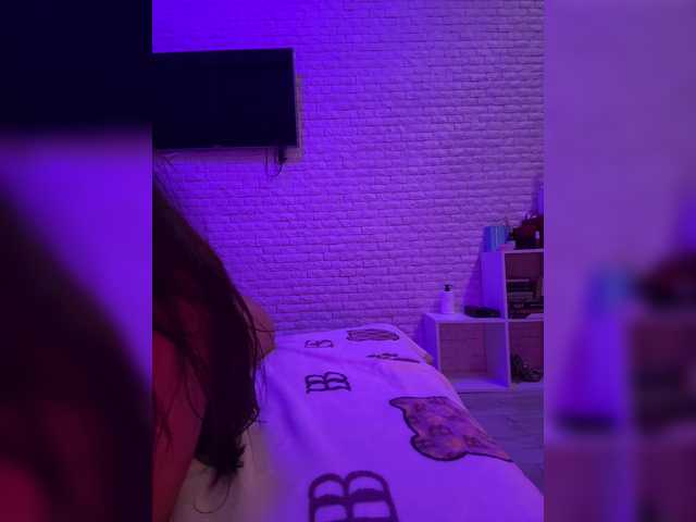 sweetkira25 live cam on BongaCams