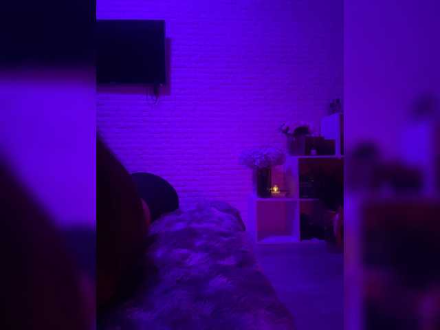sweetkira25 live sex show