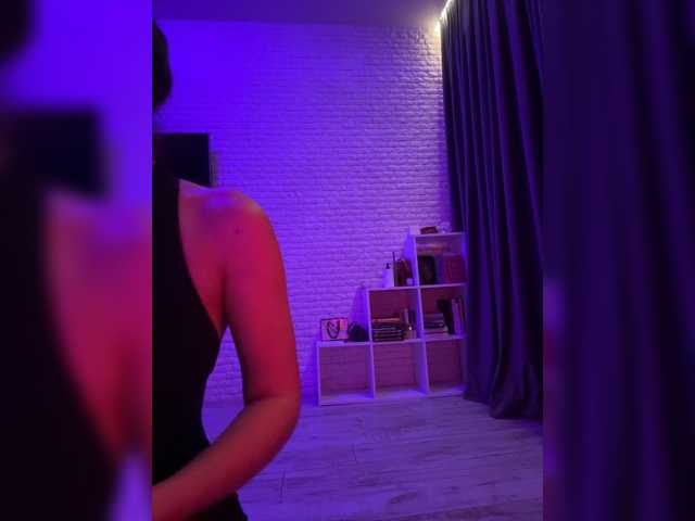 sweetkira25 live cam on BongaCams