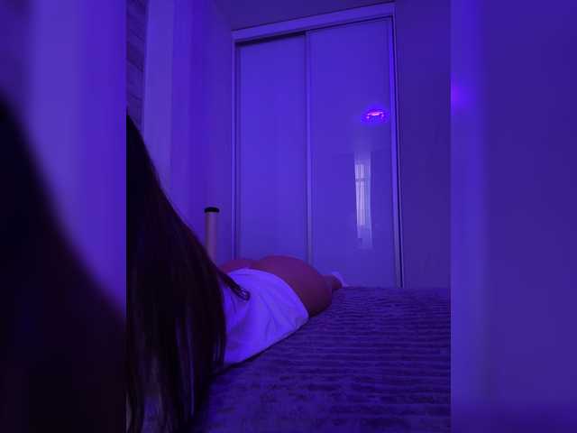 sweetkira25 live cam on BongaCams