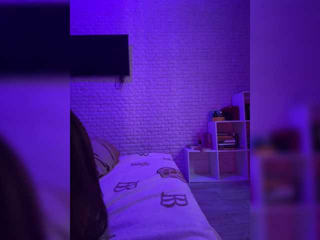 sweetkira25 live cam on BongaCams