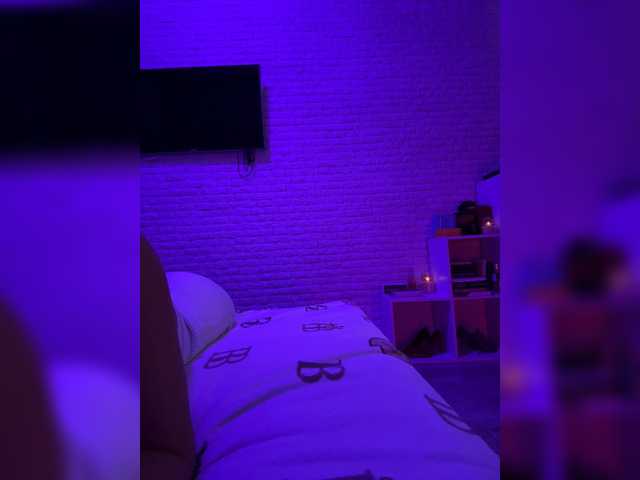 sweetkira25 live webcam show