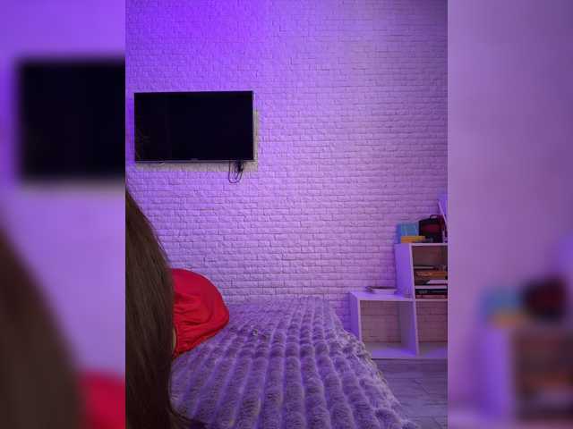 sweetkira25 live cam on BongaCams