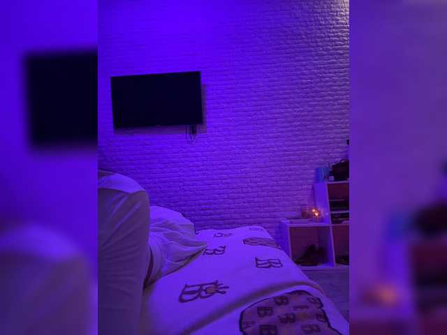 sweetkira25 live webcam show