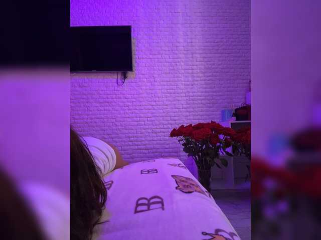 sweetkira25 live sex show