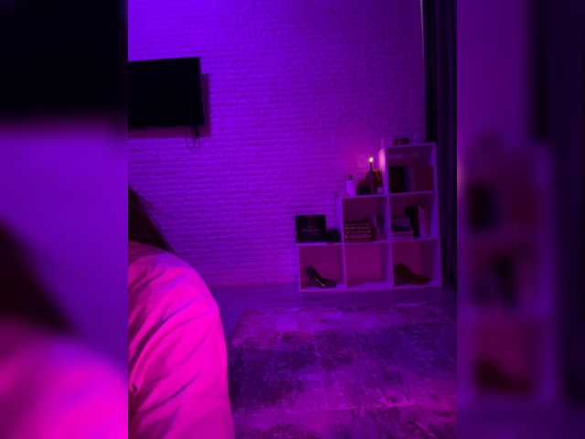 sweetkira25 live cam on BongaCams