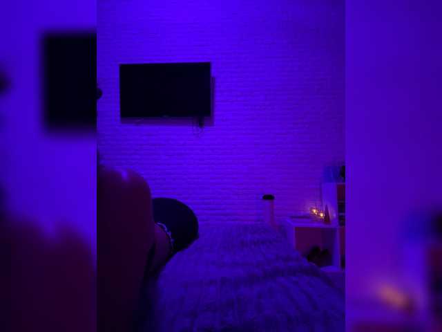 sweetkira25 live sex