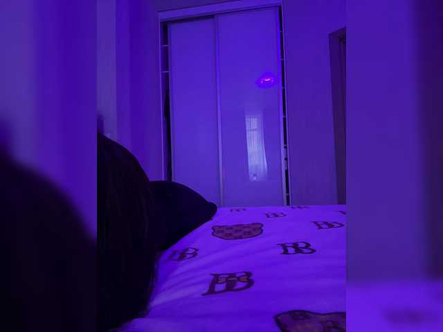 sweetkira25 live cam on BongaCams