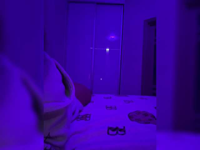 sweetkira25 live cam on BongaCams