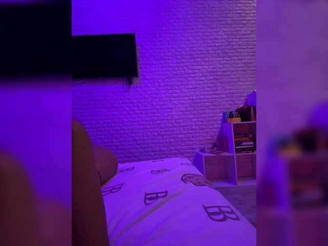 sweetkira25 live cam on BongaCams