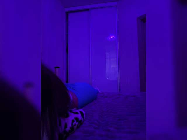 sweetkira25 live cam on BongaCams