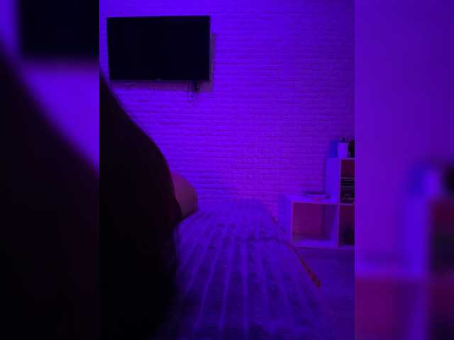sweetkira25 live sex show