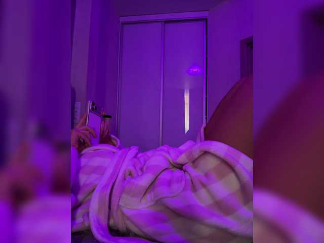 sweetkira25 live cam on BongaCams