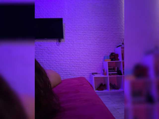 sweetkira25 live cam on BongaCams