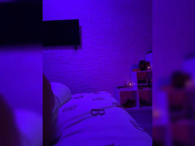 sweetkira25 live cam on BongaCams