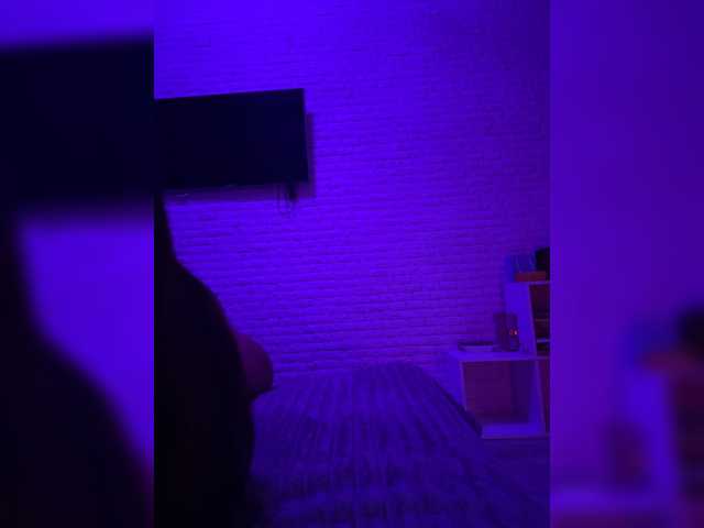 sweetkira25 live cam on BongaCams