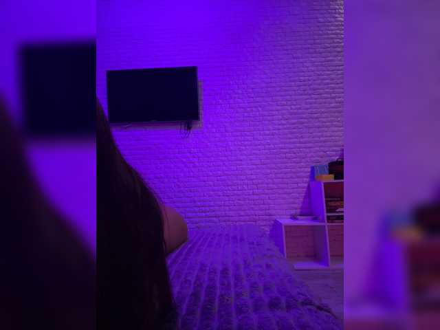 sweetkira25 live cam on BongaCams