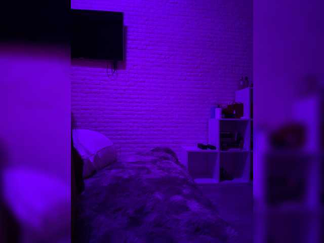 sweetkira25 live sex