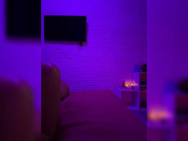 sweetkira25 live cam on BongaCams