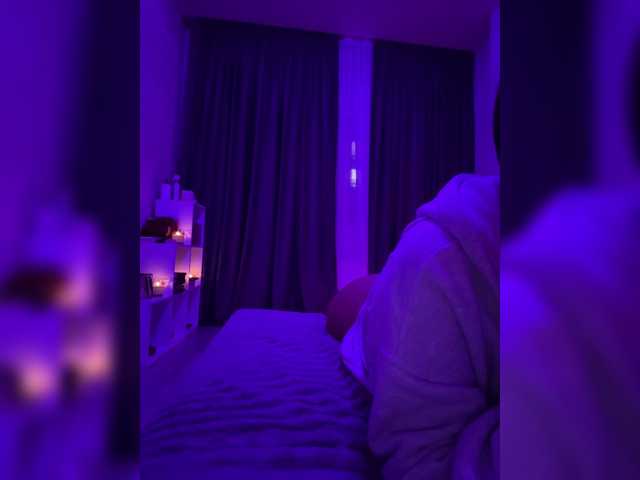sweetkira25 live cam on BongaCams