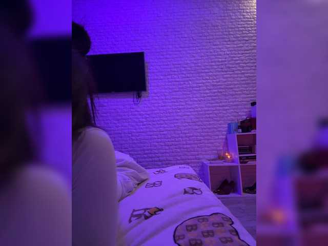 sweetkira25 live webcam show