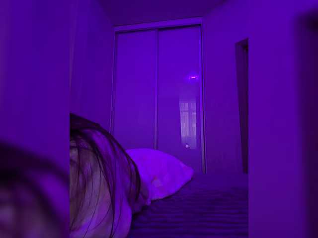 sweetkira25 live cam on BongaCams