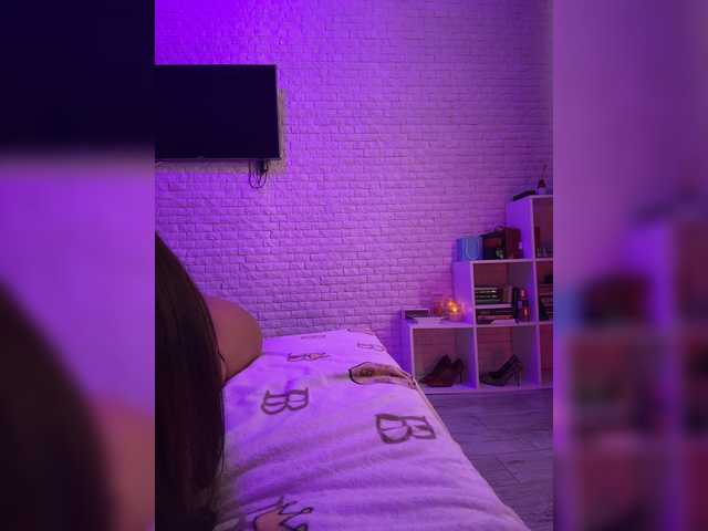 sweetkira25 live webcam show