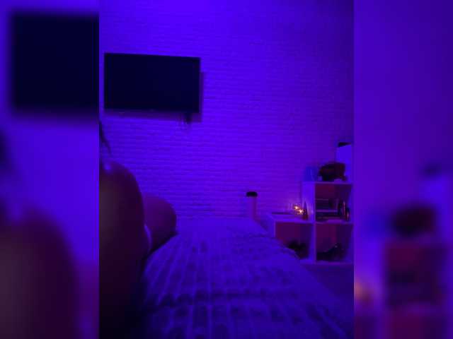 sweetkira25 live cam on BongaCams
