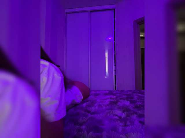 sweetkira25 live cam on BongaCams