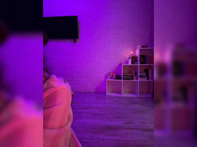 sweetkira25 live cam on BongaCams
