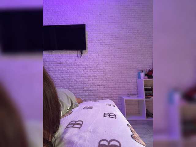sweetkira25 live cam on BongaCams