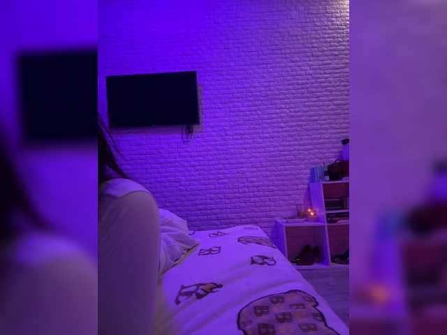 sweetkira25 live webcam show