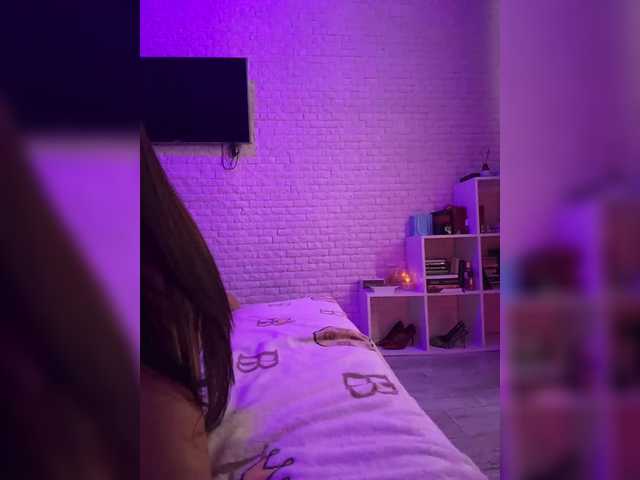 sweetkira25 live webcam show