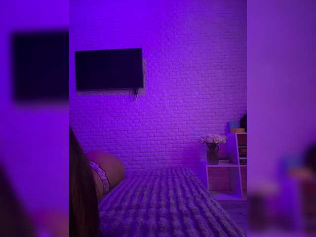 sweetkira25 live cam on BongaCams