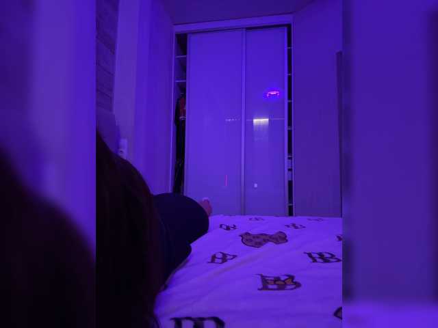 sweetkira25 live cam on BongaCams