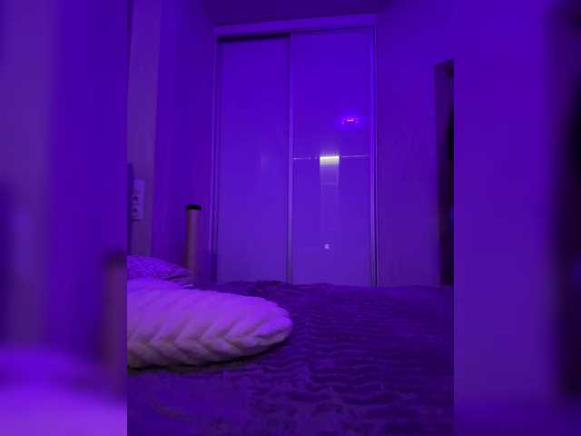 sweetkira25 live cam on BongaCams