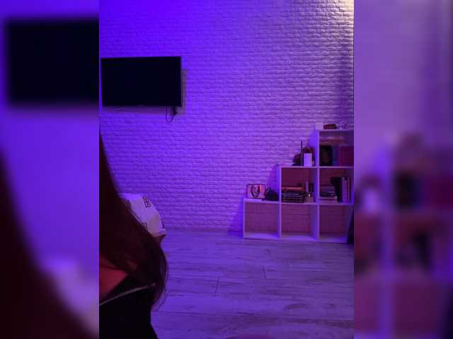 sweetkira25 live cam on BongaCams