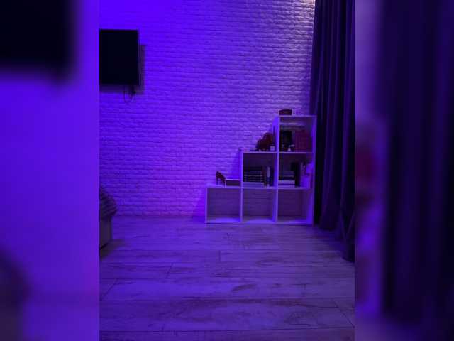 sweetkira25 live cam on BongaCams