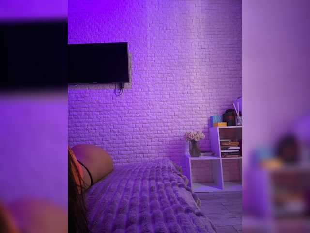 sweetkira25 live cam on BongaCams