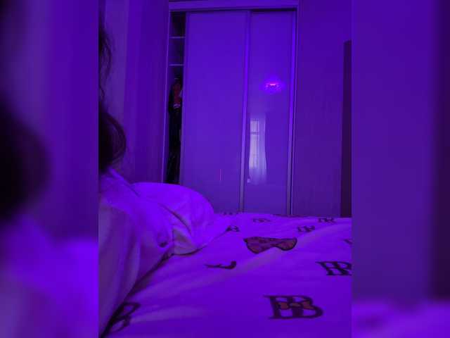 sweetkira25 live cam on BongaCams