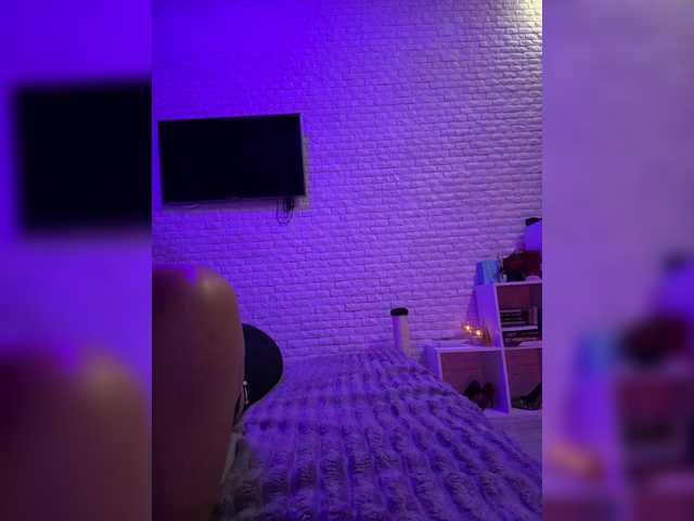 sweetkira25 live cam on BongaCams