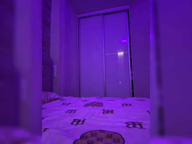 sweetkira25 live cam on BongaCams