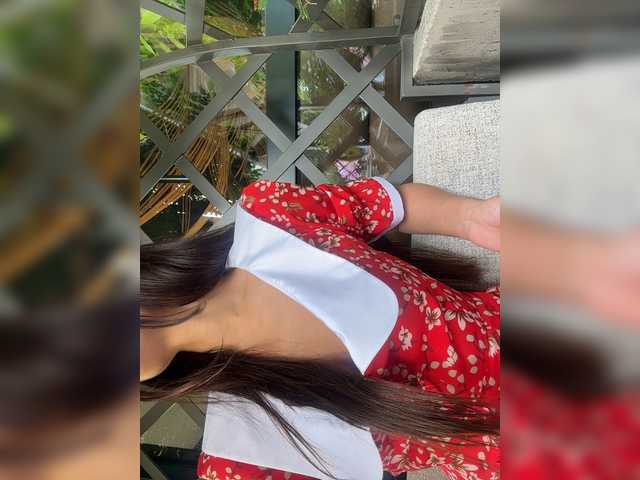 sweetkira25 live cam on BongaCams