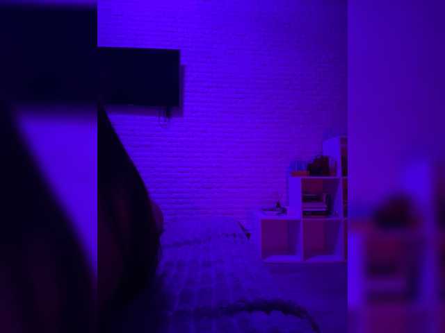 sweetkira25 live cam on BongaCams