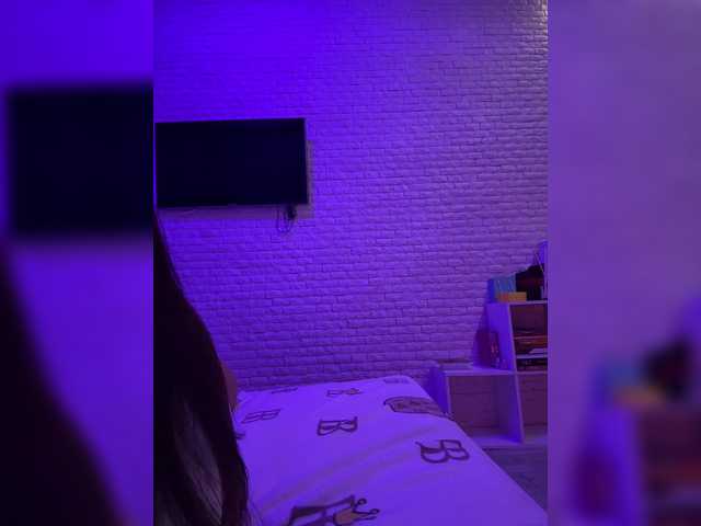sweetkira25 live cam on BongaCams