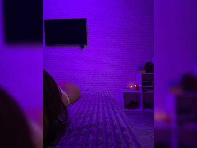 sweetkira25 live webcam show