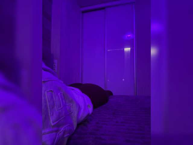 sweetkira25 live cam on BongaCams