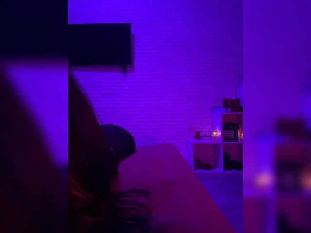 le modèle grkvs est en webcam porno dans un show sur le site bongacams, il possède les tags suivants: White/Caucasian,Brunette,Shaved