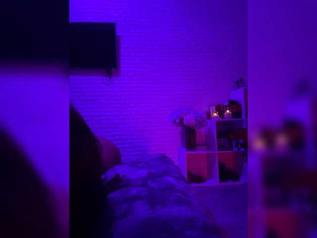 sweetkira25 live sex show