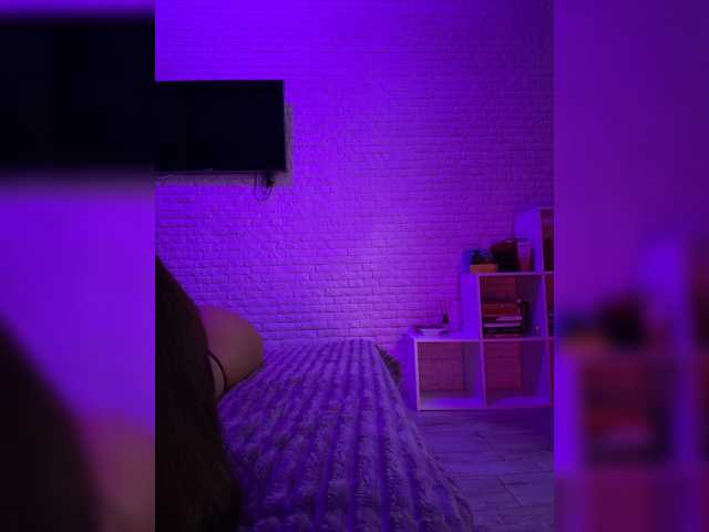 sweetkira25 live cam on BongaCams